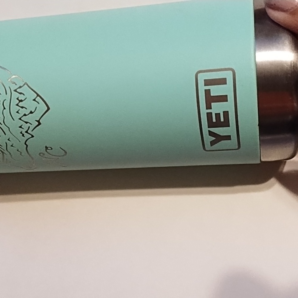 Yeti - Picture 2 of 7